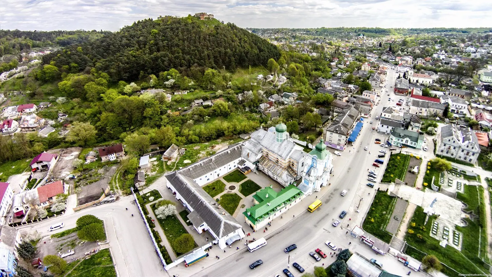 Центр Кременця з висоти Центр Кременця з висоти — Кременець