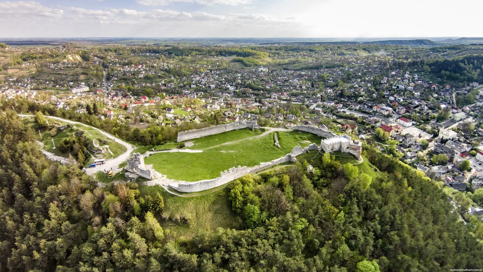 Гора Бона й замок, аерофото — Кременець