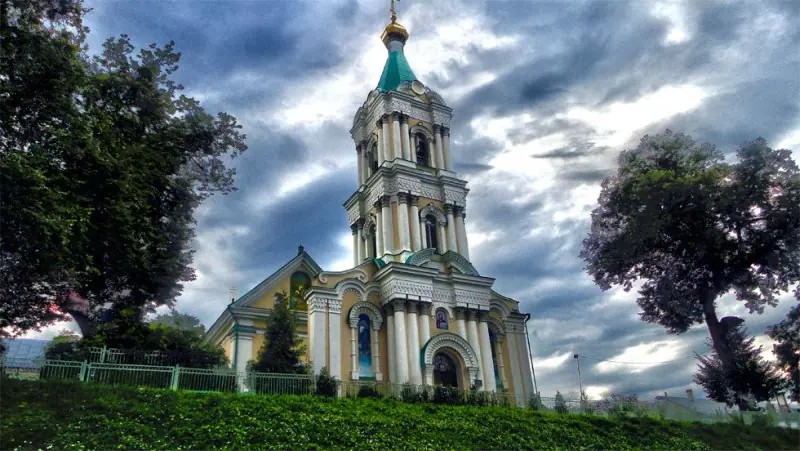 Замок з висоти (фото obilous) — Кременець