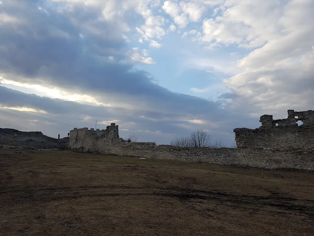 Мури замку на вершині Мури замку на вершині — Кременець