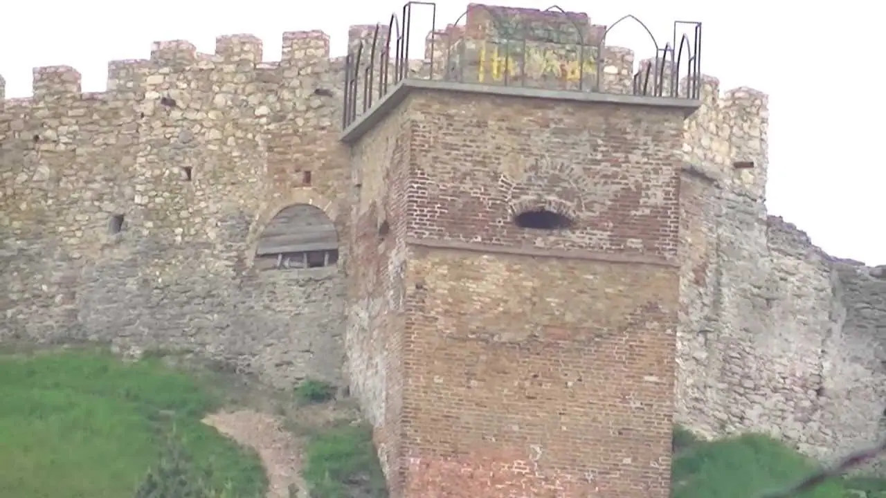 Вежа і мури замку Вежа і мури замку — Кременець
