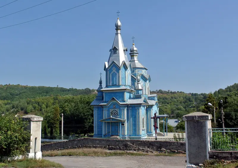 Блакитна церква з вежею — Кременець