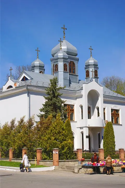 Церква з банями — Кременець