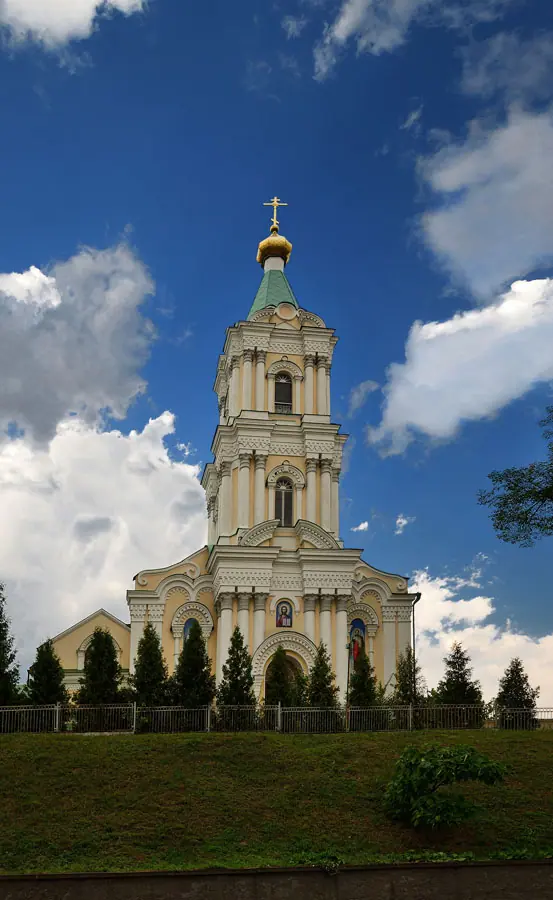 Дзвіниця Богоявленського жіночого монастиря — Кременець