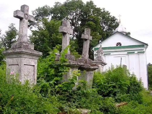Старі хрести і каплиця — Кременець