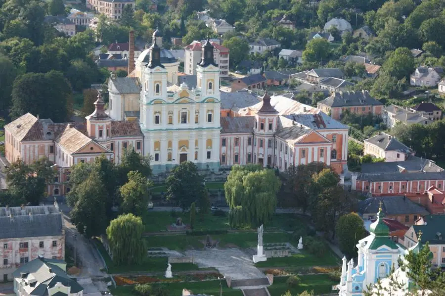Колегіум з гори Колегіум з гори — Кременець