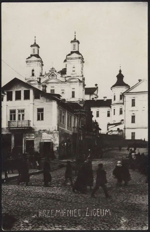Ринкова площа Кременця — Кременець, фото 11 з 28