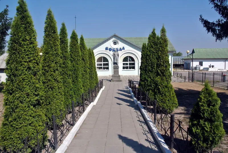 Вокзал Кременця — Кременець