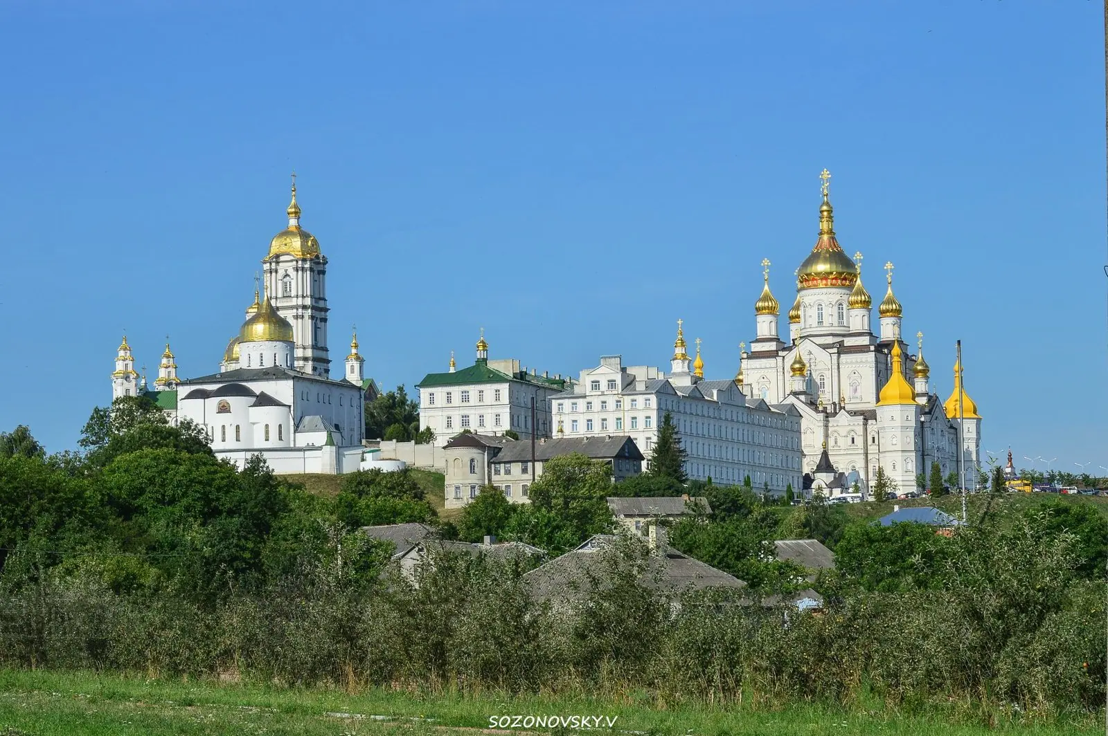 Почаївська лавра навесні — Кременець