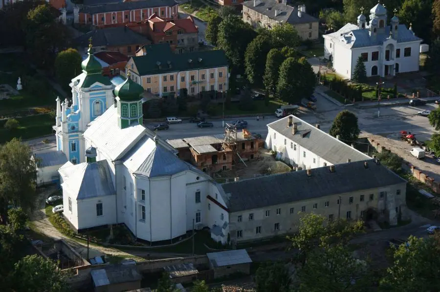 Собор і монастир з гори Собор і монастир з гори — Кременець