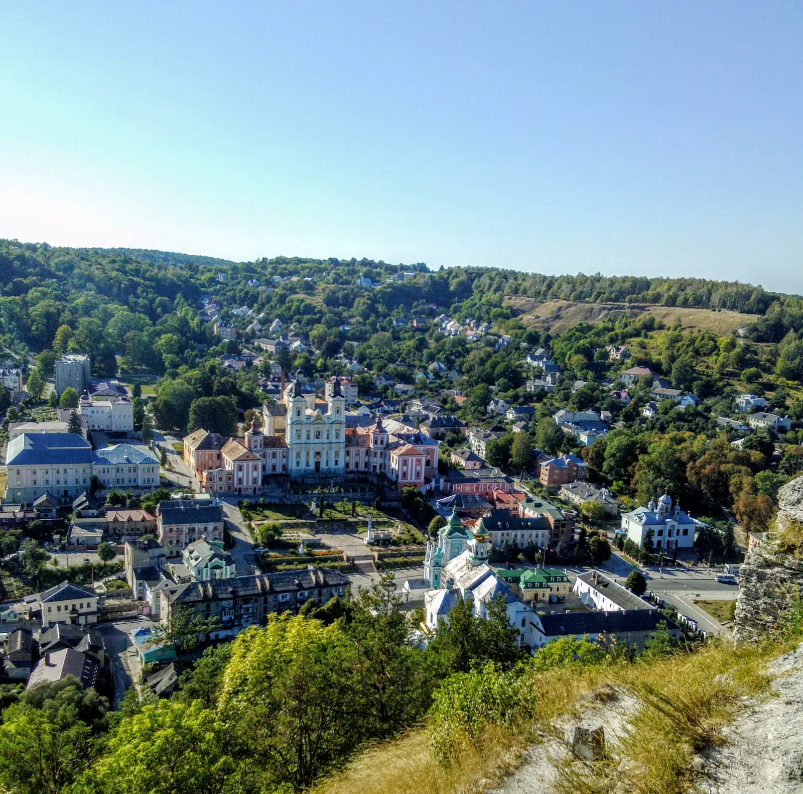 Кременець і колегіум згори — Кременець