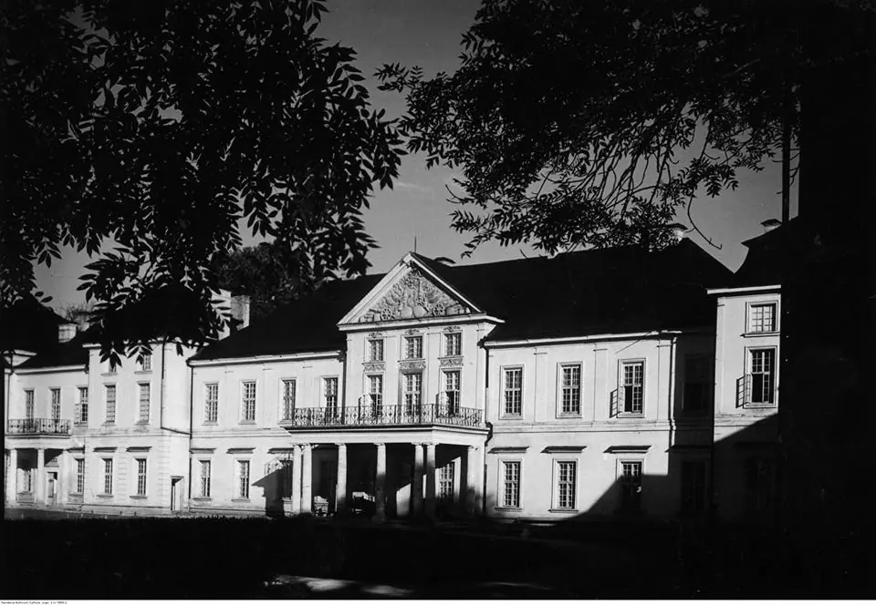 Вишнівець: палац і містечко на архівних світлинах — Вишнівець, фото 15 з 30