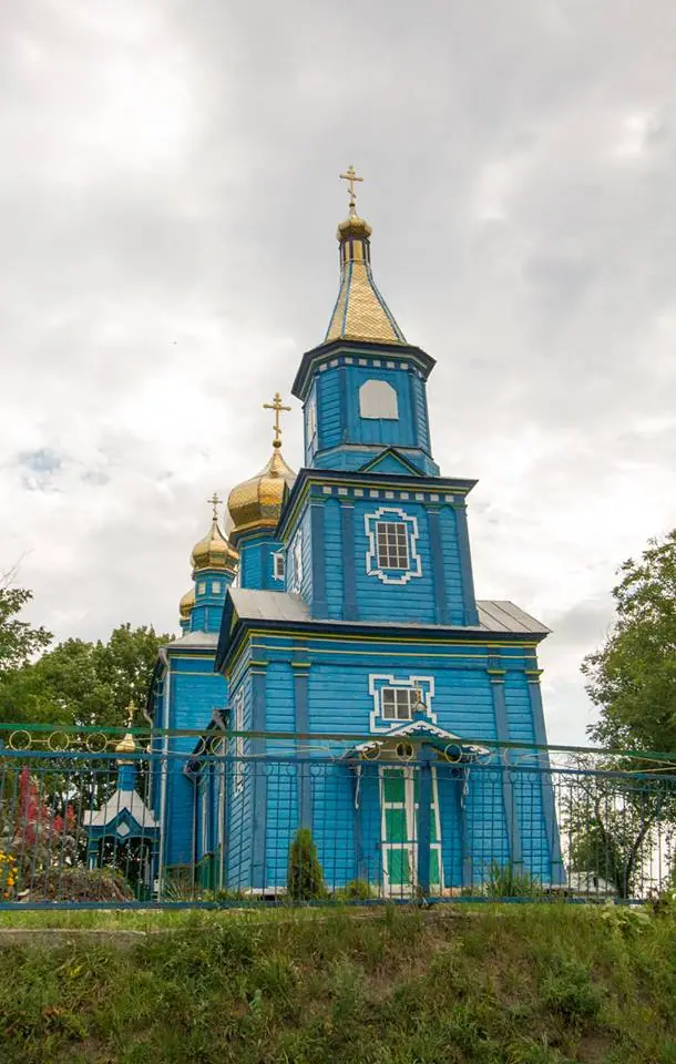 Вишнівець: церкви, околиці й життя містечка — Вишнівець, фото 17 з 21