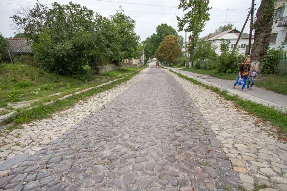 Вишнівець: церкви, околиці й життя містечка — Вишнівець, фото 21 з 21