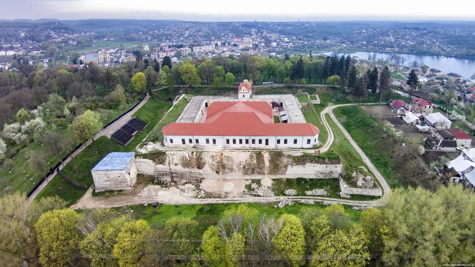 Збаразький замок з висоти — Збараж