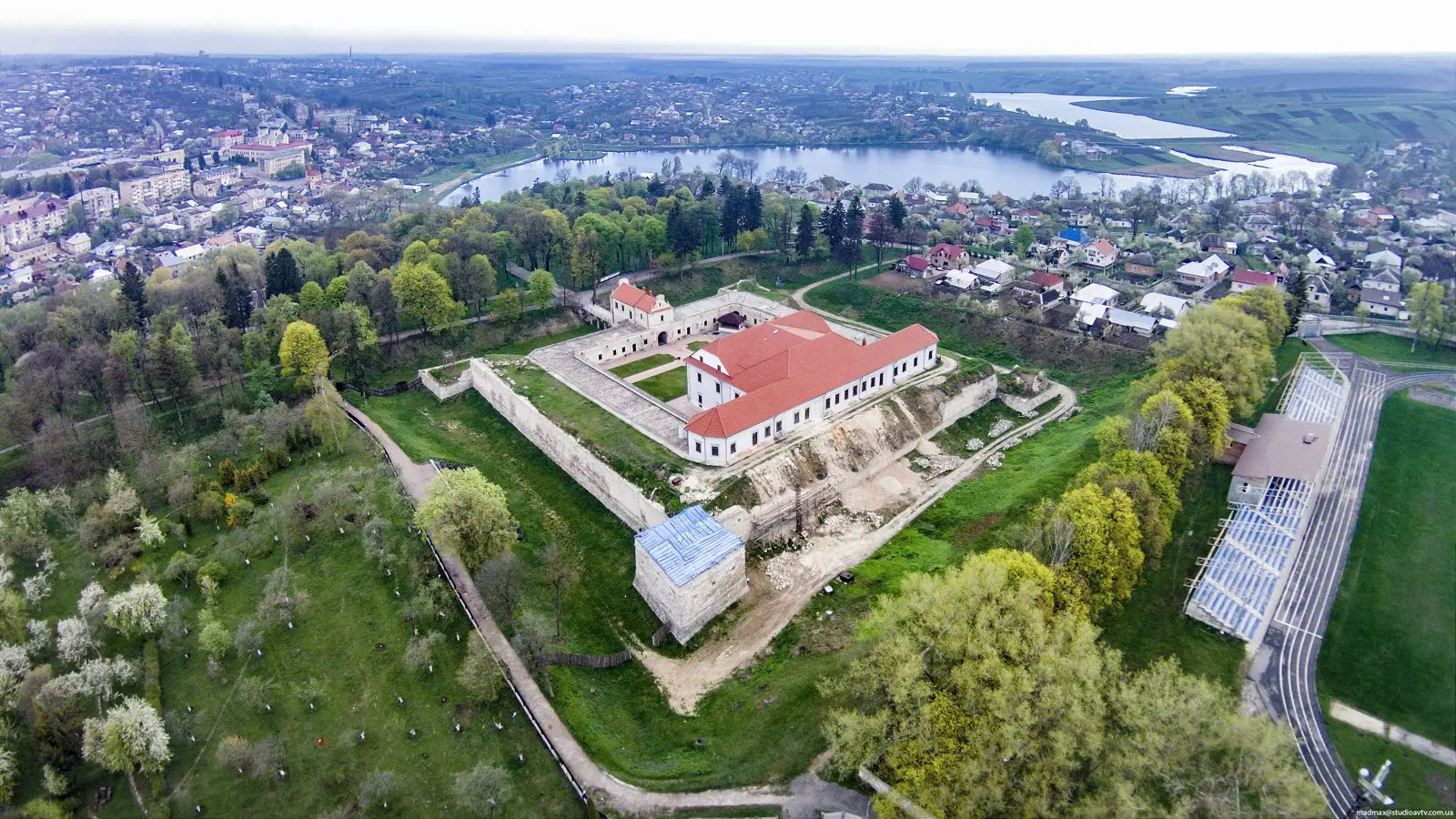 Збаразький замок з висоти — Збараж