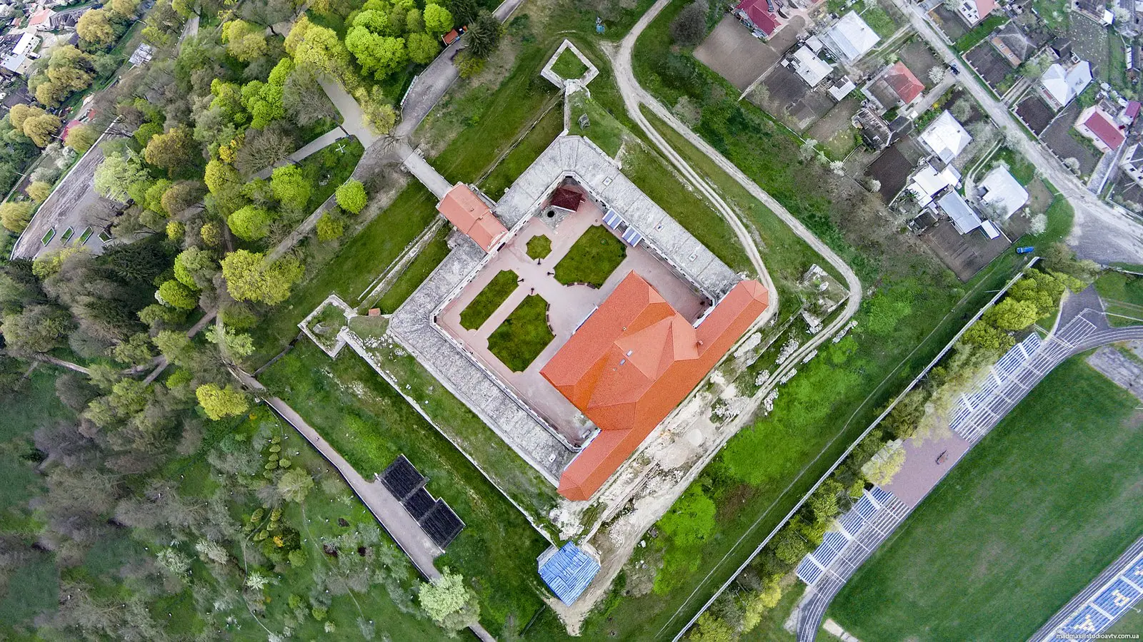 Збаразький замок з висоти — Збараж